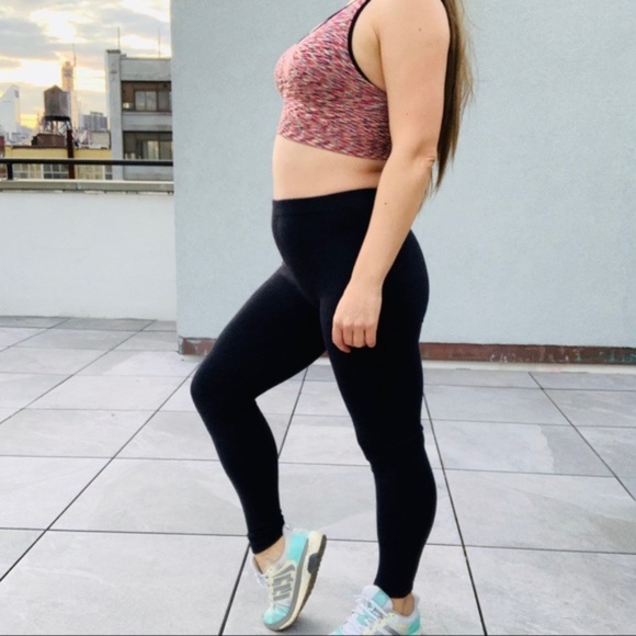 Pro-fit Multicolor Elastic Seamless Sport Top Bra - Picture 6 of 16